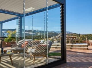 pergola bioclimatica atico