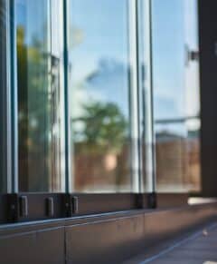 Cortina de cristal pergola bioclimatica