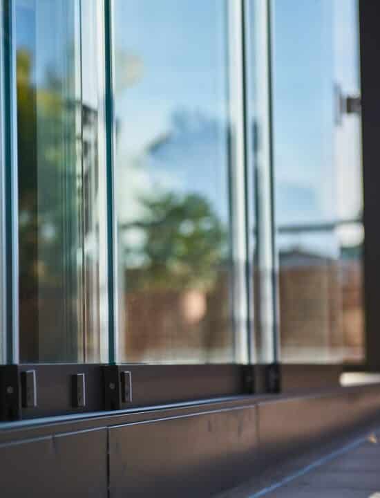 Cortina de cristal pergola bioclimatica