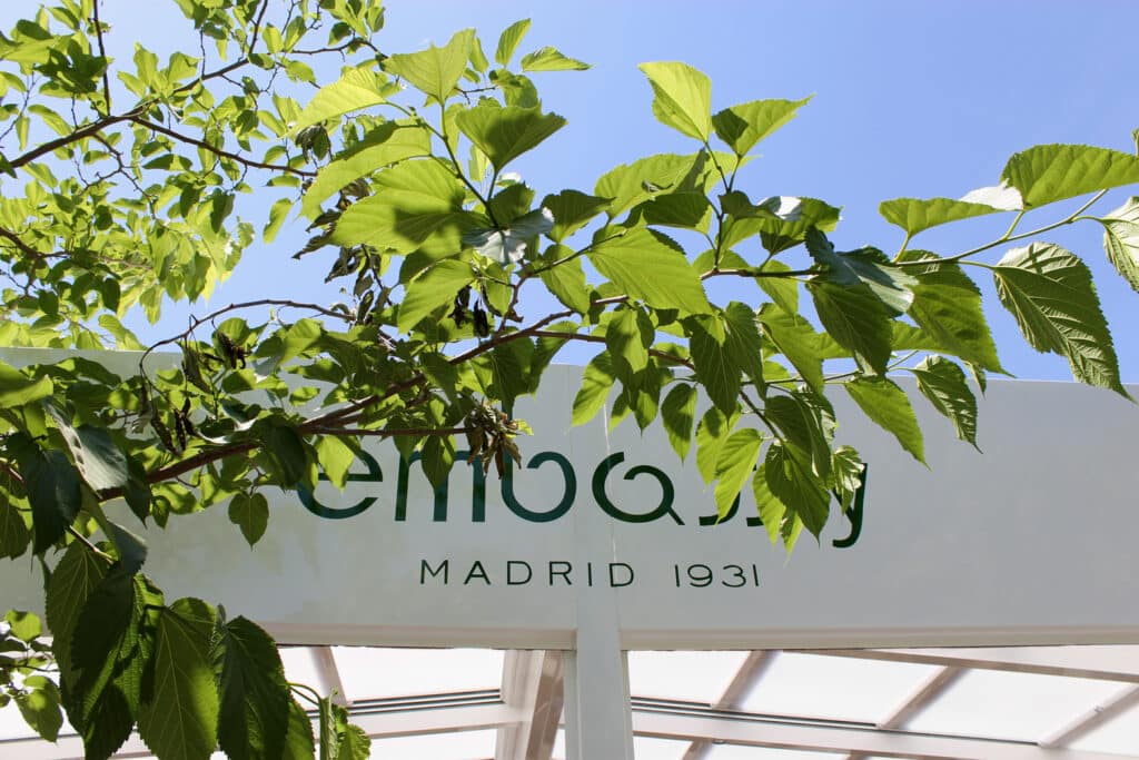 Techo plegable terraza embassy