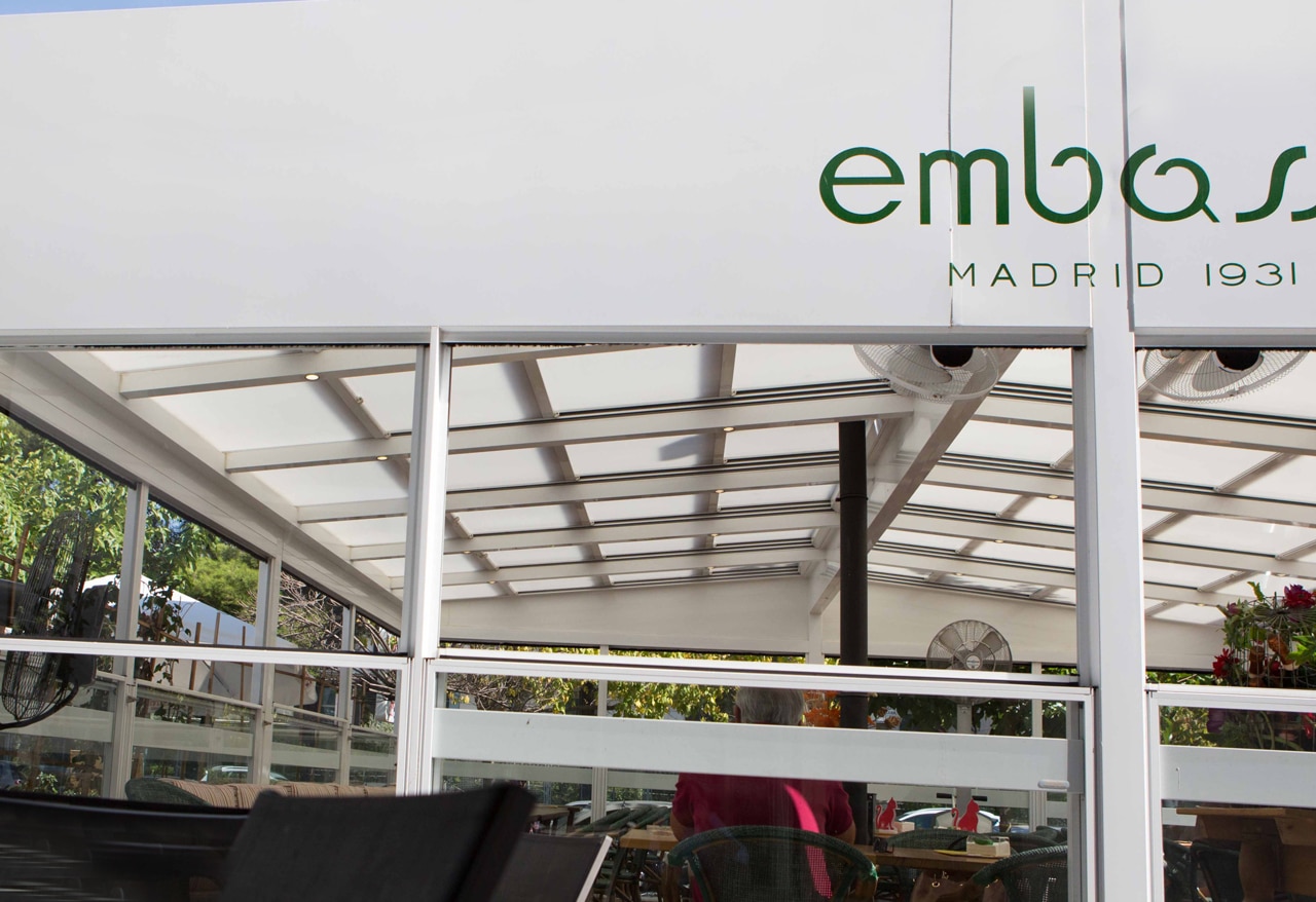 paraviento extensible bar