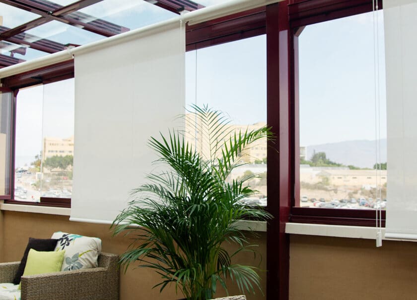 cortina enrollable estor