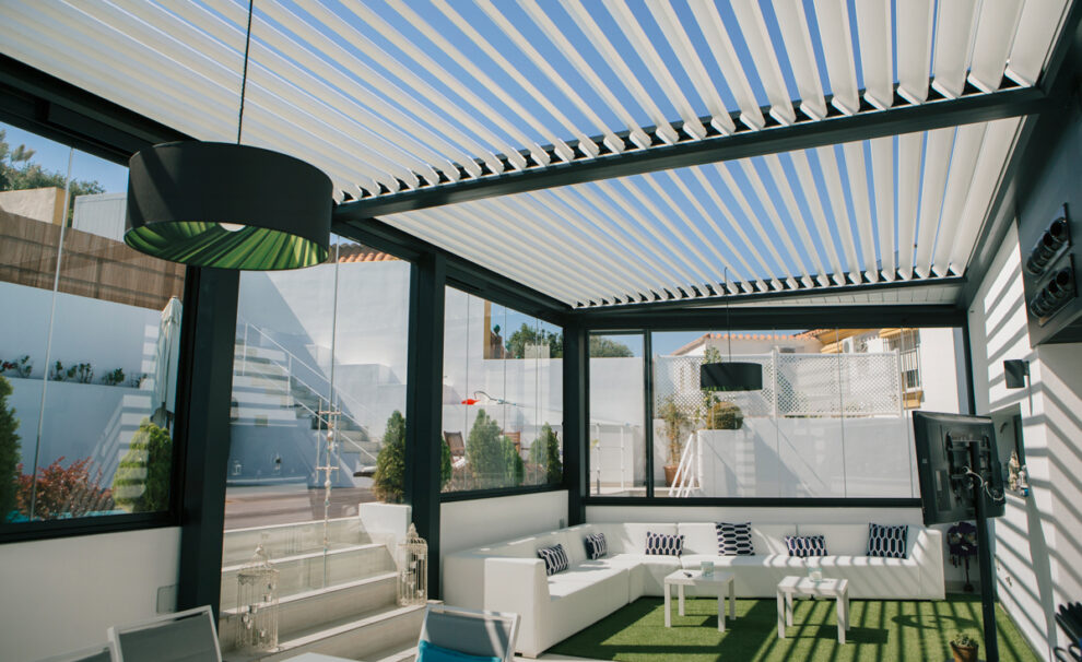pergola bioclimatica para terraza