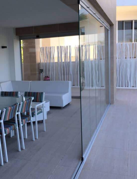 guia embutida alas cortina cristal