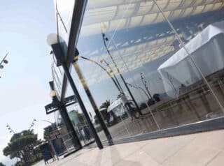 rideau de verre ne pas avoir de guide inférieur