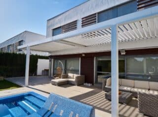 pergola bioclimatica atico