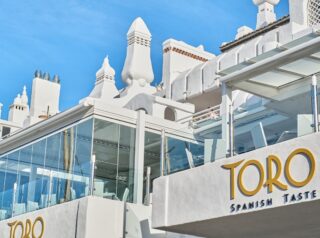 cortina de cristal deslizante abatible