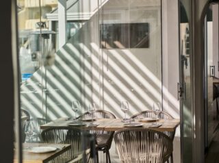 cortina de cristal deslizante abatible