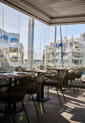 cortina de cristal deslizante abatible