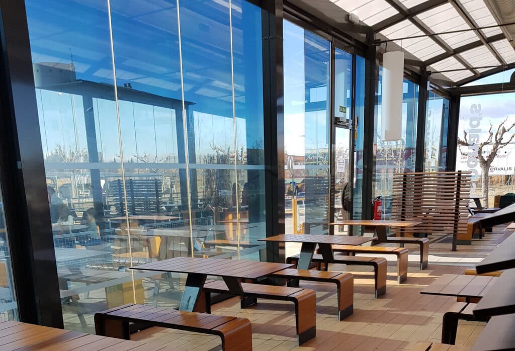 pared de cristal McDonald´s