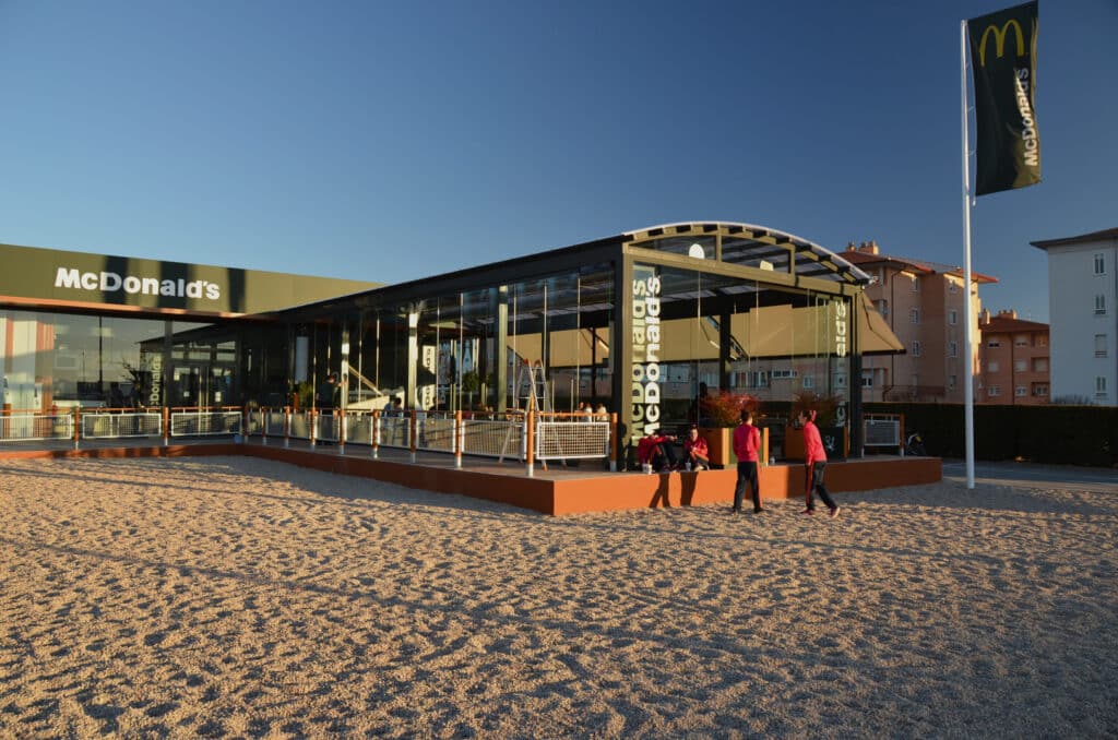 cristalera transparente McDonald´s