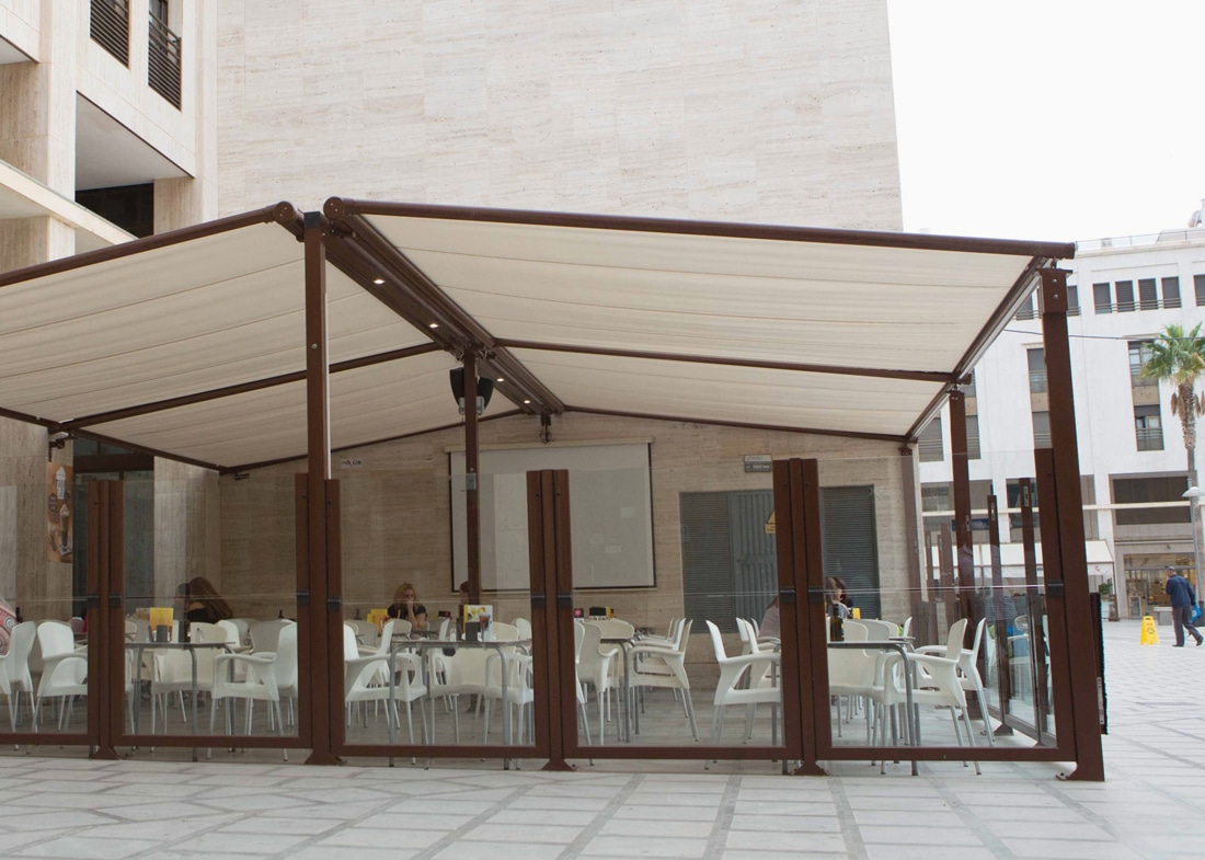 paraviento plebable terraza bar