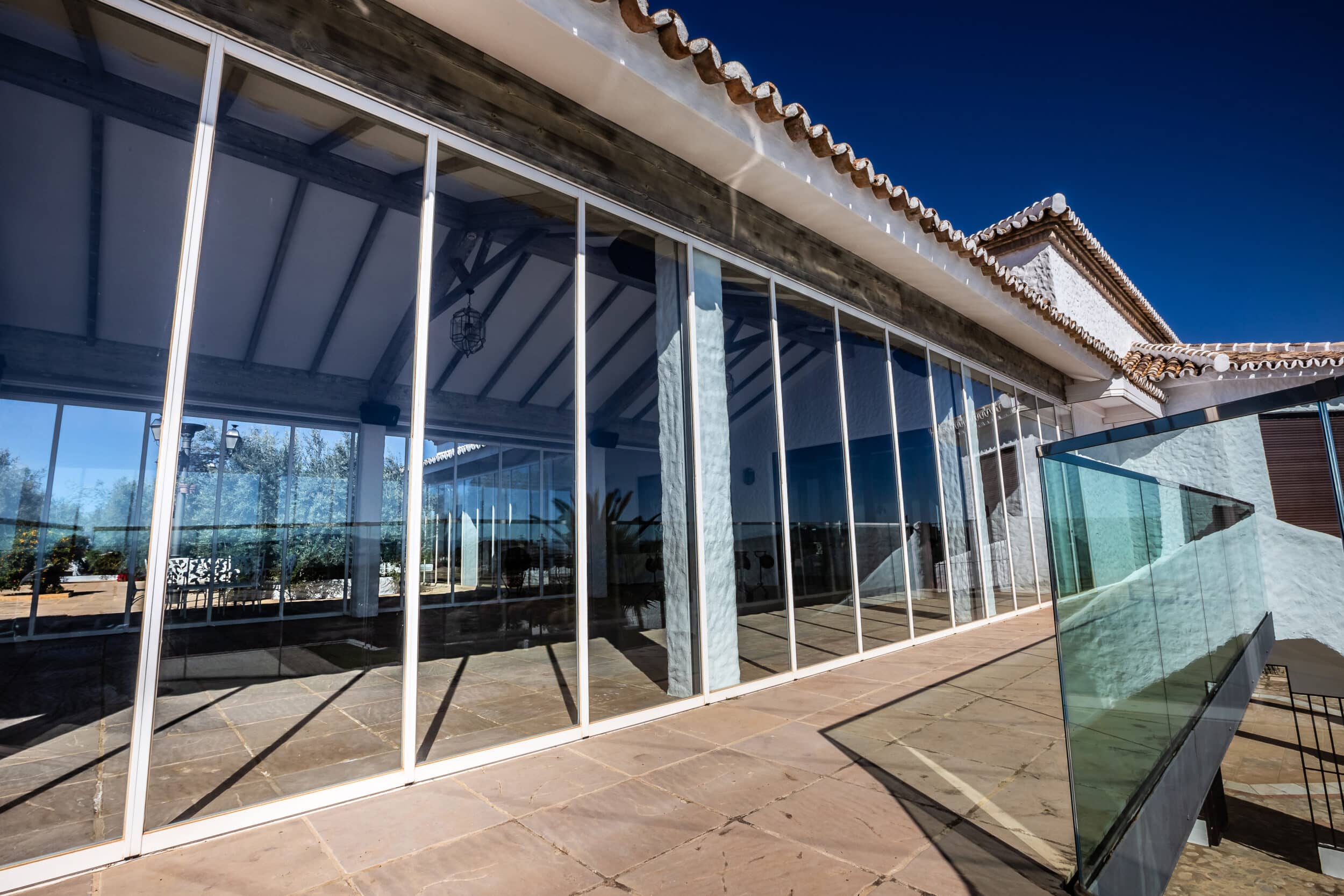 cortina de cristal con aislamiento termico