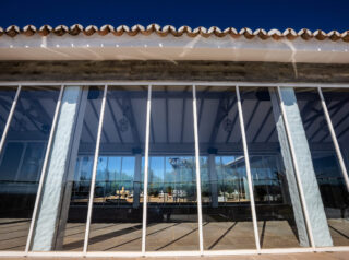 cortina de cristal con aislamiento termico