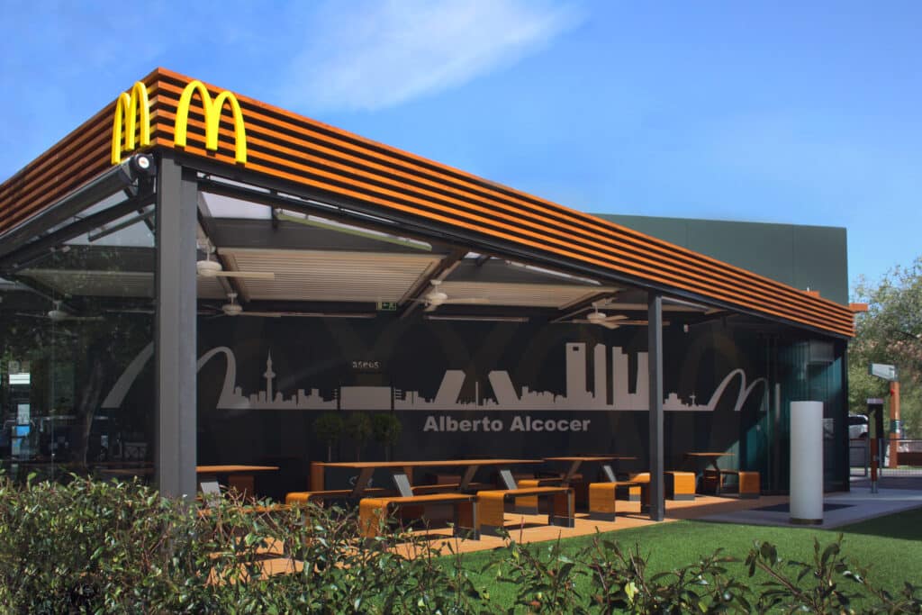 McDonalds alcocer terraza kauma