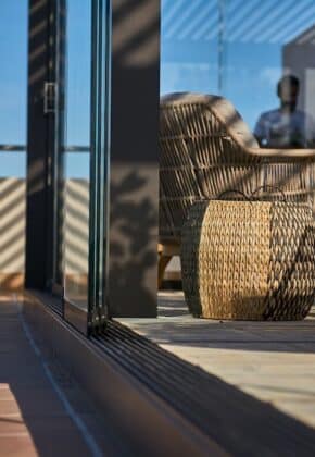 ventilacion cortina cristal