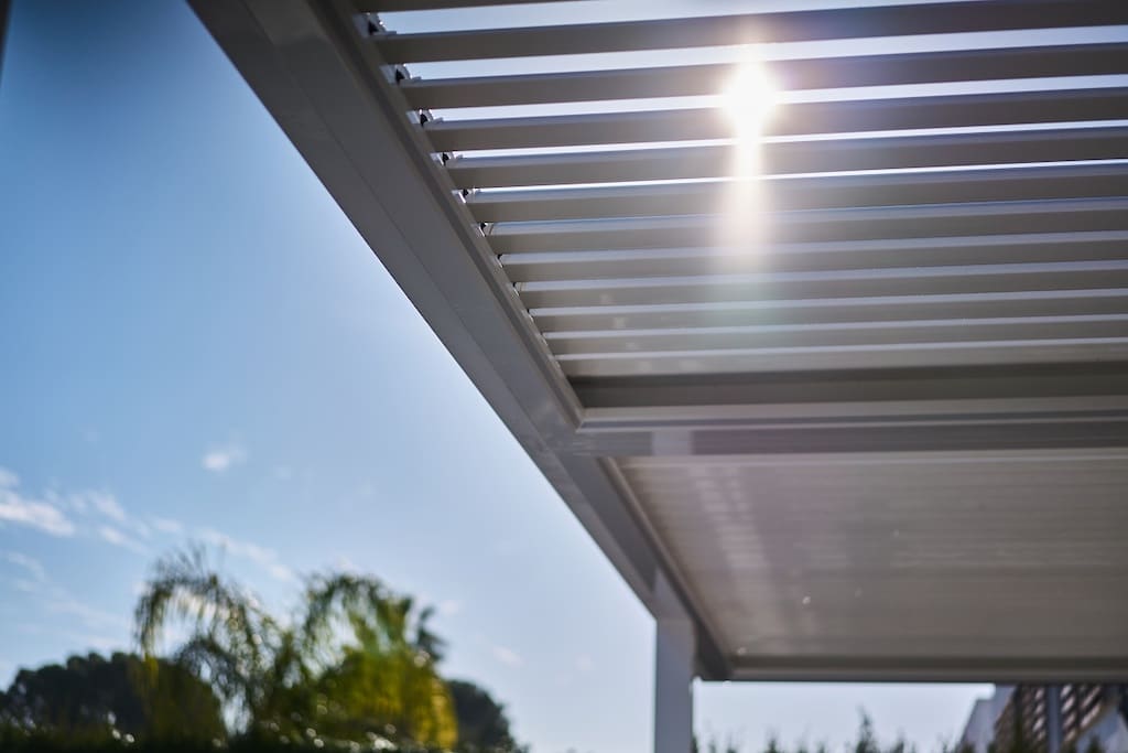 pergolas bioclimaticas en restaurante