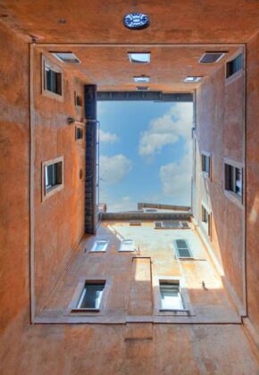 cerramiento patio de luces privado